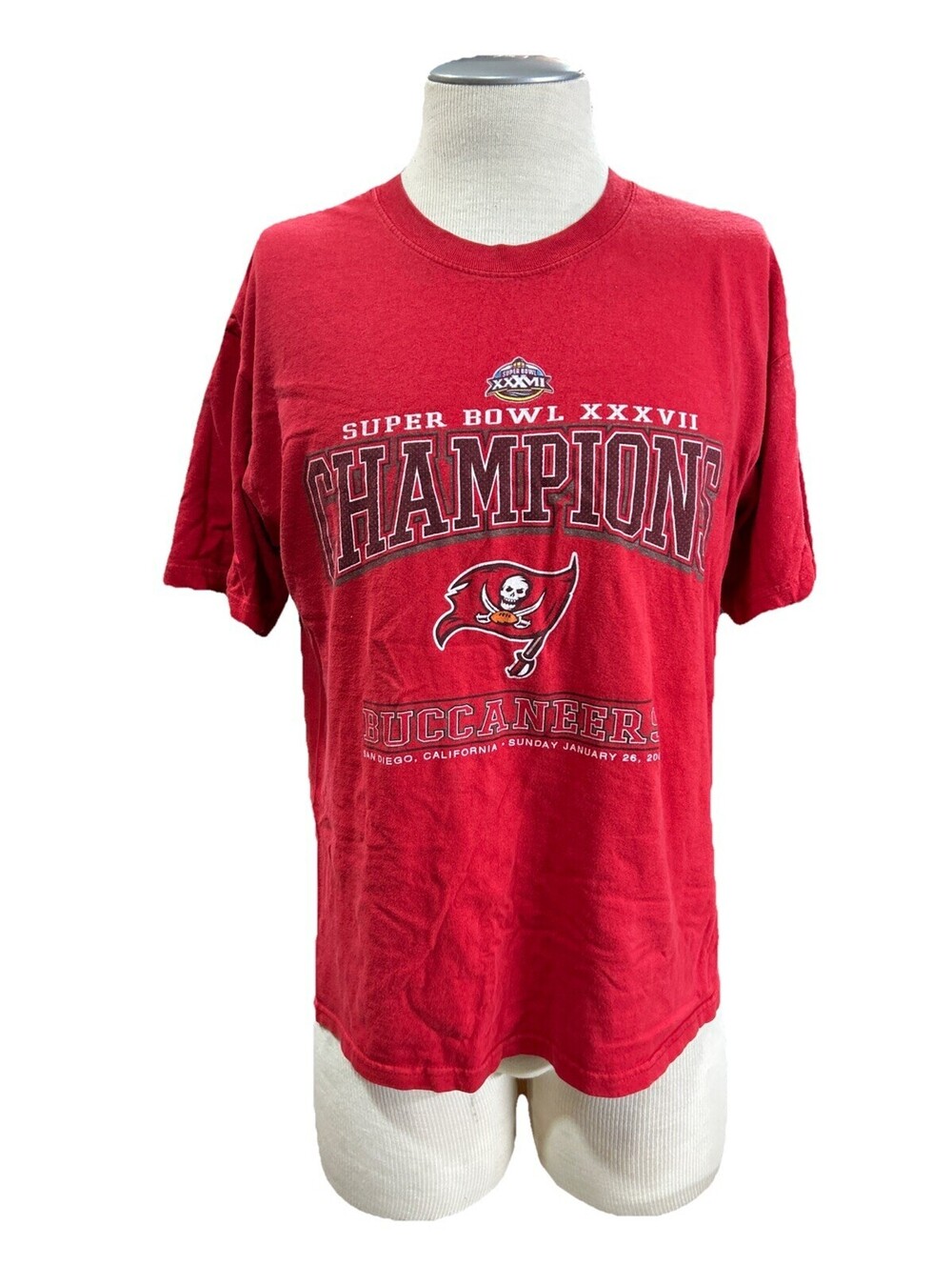 Gildan Tampa Bay Buccaneers Super Bowl XXXVII Champions T Shirt L Red Football